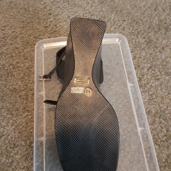 Diba Sandals size 10 - Picture 5 of 5